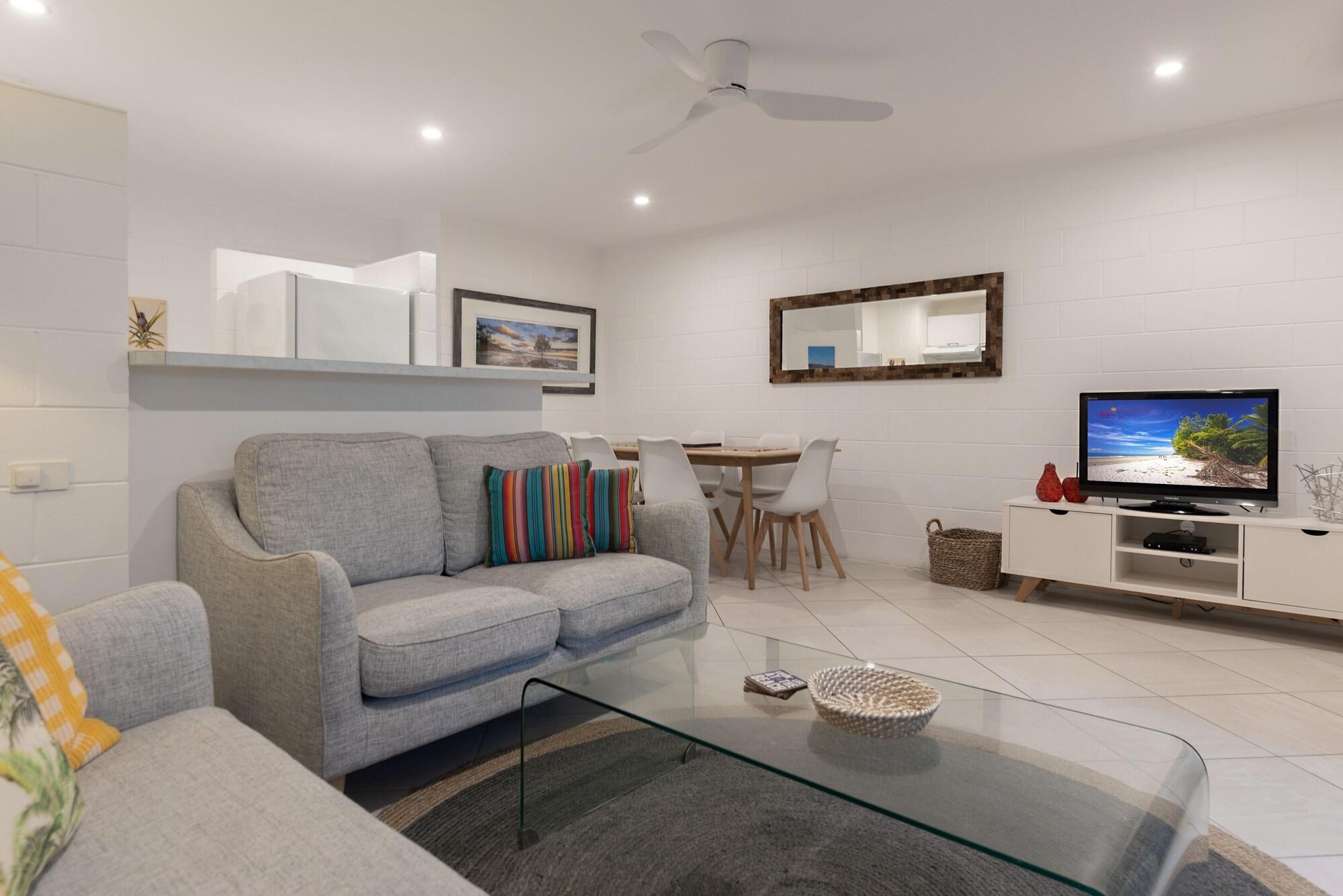 Lychee Tree Holiday Apartments Порт Дъглас Екстериор снимка