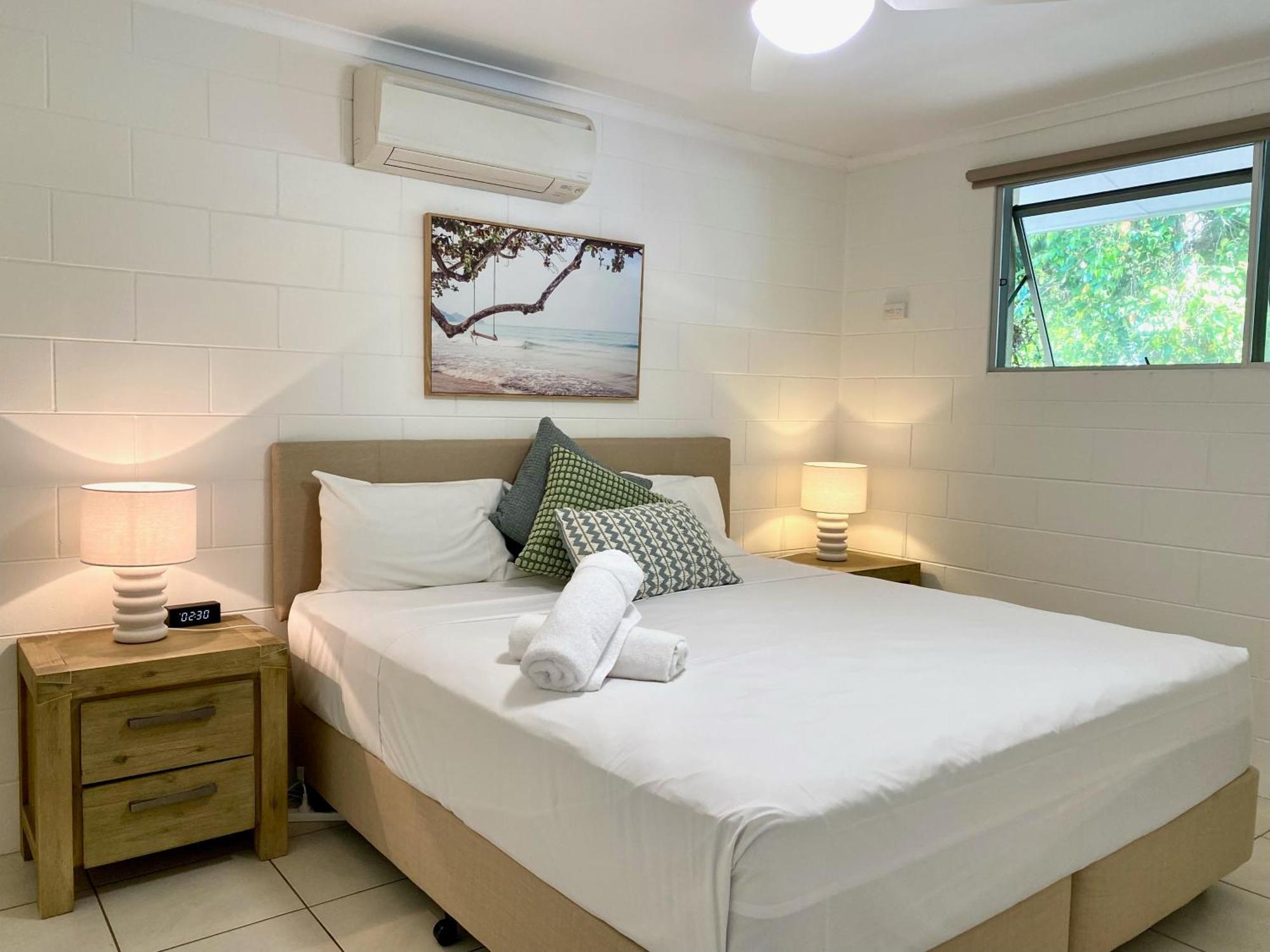 Lychee Tree Holiday Apartments Порт Дъглас Стая снимка