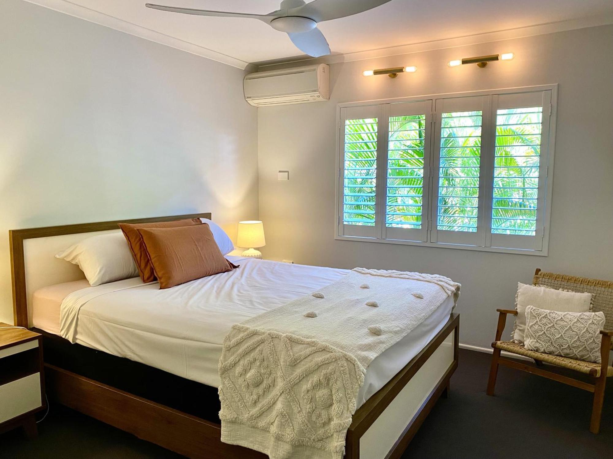 Lychee Tree Holiday Apartments Порт Дъглас Стая снимка